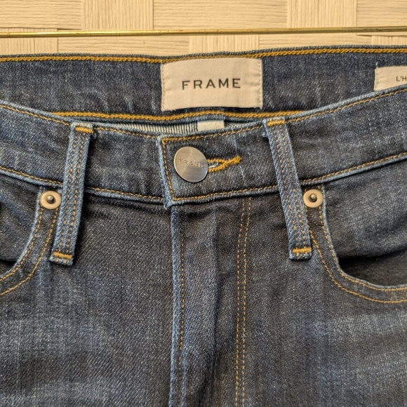 Frame Denim Women's Skinny Jeans in Dark Blue Wash - Picture 4 of 13